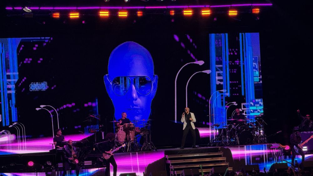 Photo of Pitbull in concert at PCMA CL 2026.