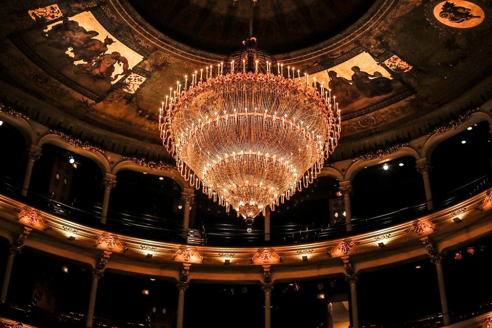 Academy Of Music chandelier. Credit: Ensemble Arts Philly