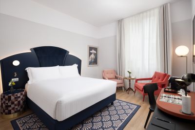 Anglo American Hotel Florence, Curio Collection by Hilton King Deluxe Room