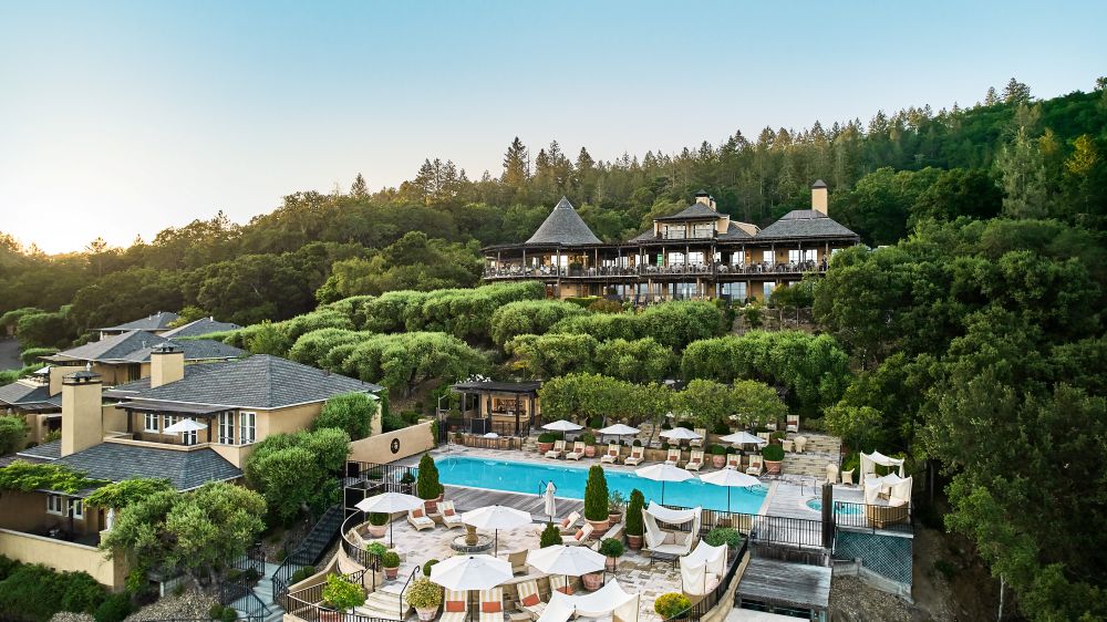 Auberge du Soleil exterior.