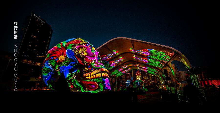 BARTKRESA studio projection mapping of a colorful skull for Shogyo Mujo..