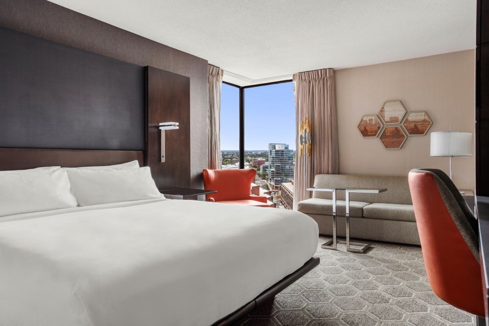 Boston Marriott Cambridge. 