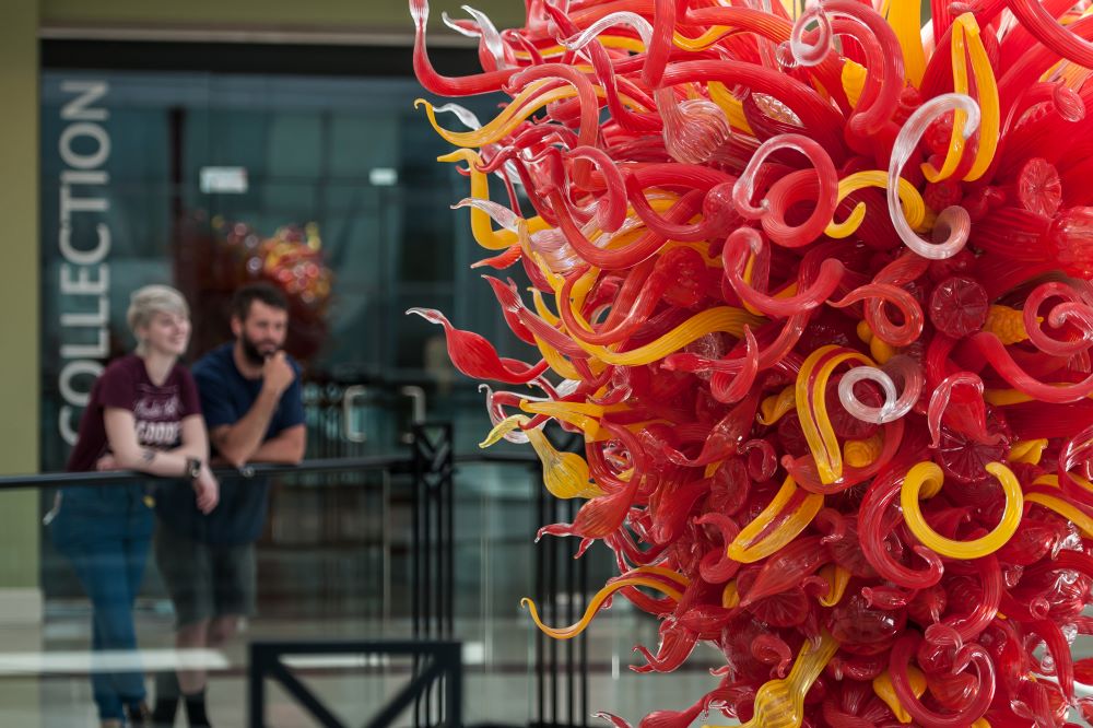 Columbia Museum of Art Chihuly sculpture.