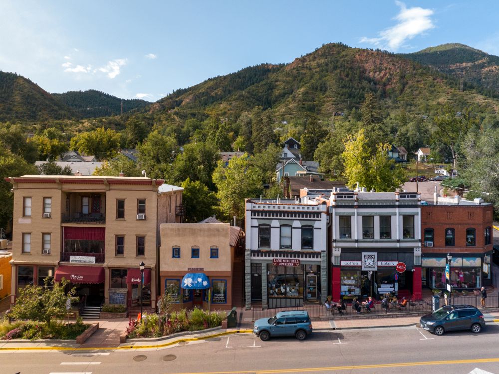 Manitou Springs street scene.