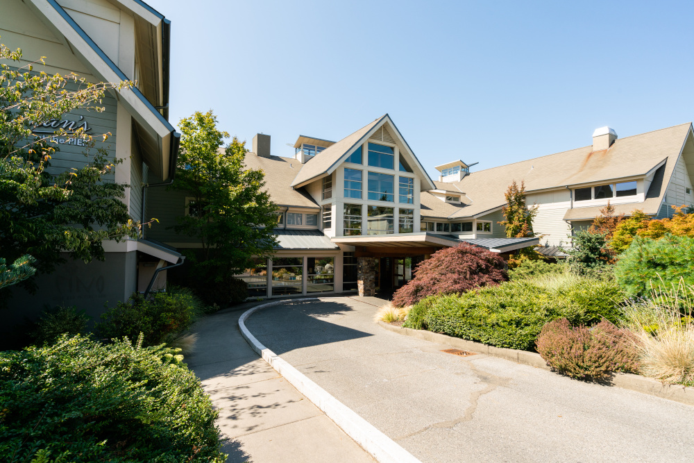 Exterior of Chrysalis Inn and Spa in Washington