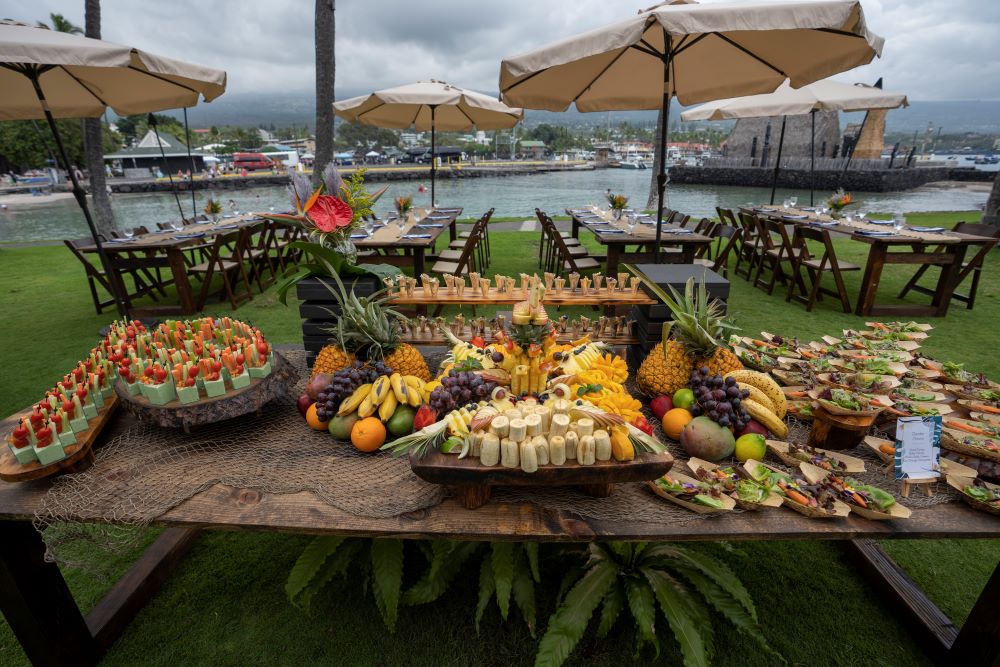 Courtyard by Marriott King Kamehameha’s Kona Beach Hotel.