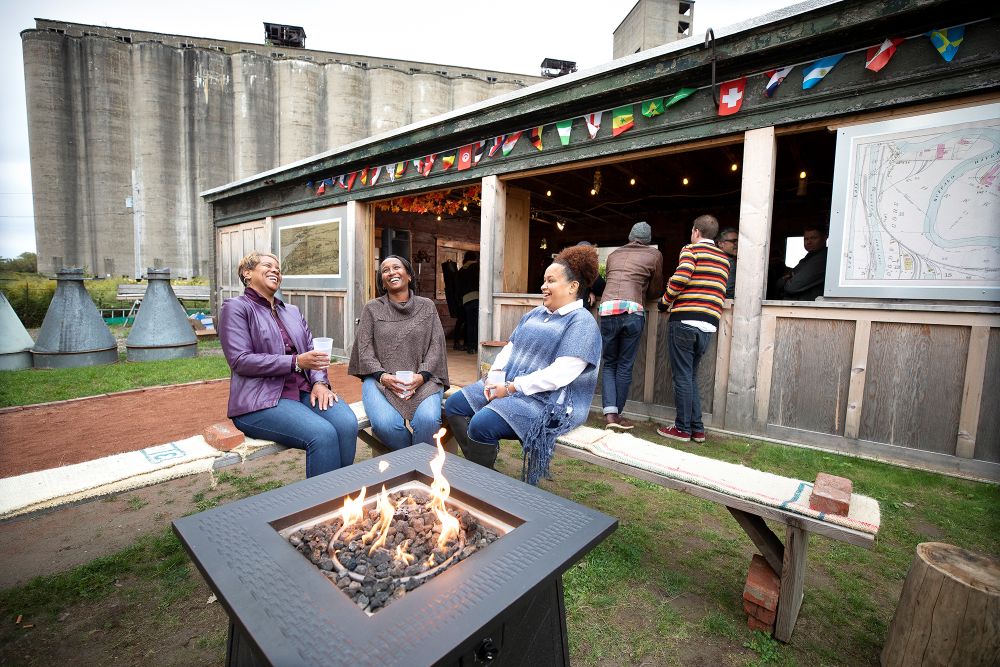 Duende at Silo City CREDIT Grant Taylor