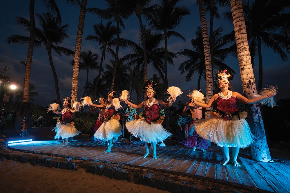 Polynesian Luau at Fairmont Orchid, Meetings Today LIVE! Hawaii 2022.