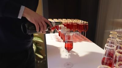 Festive holiday-themed cocktails and mocktails served at a Convene-hosted holiday party. 