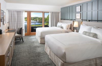 Grand Geneva Resort & Spa Guest Room