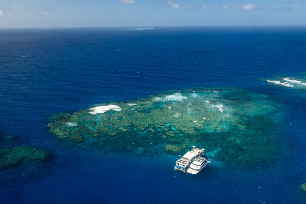 Helicopter view of the outer Great Barrier Reef. Credit: Tourism Australia.