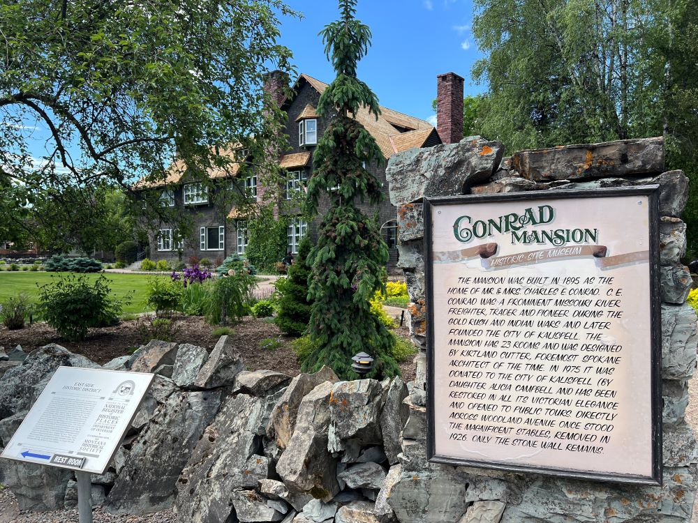 Exterior of the Conrad Mansion in Kalispell
