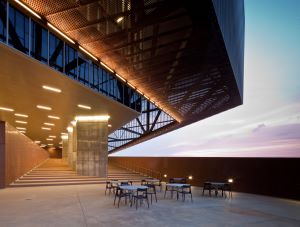 Irving Convention Center Outdoor Covered Terrace. Credit: Visit Irving Texas