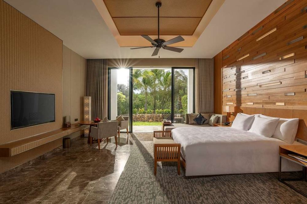 JW Marriott Cam Ranh Bay Guest Room.