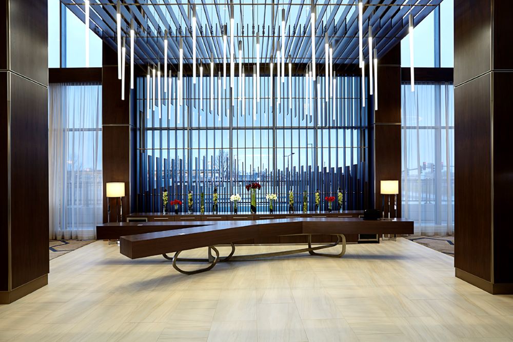 JW Marriott Mall of America lobby