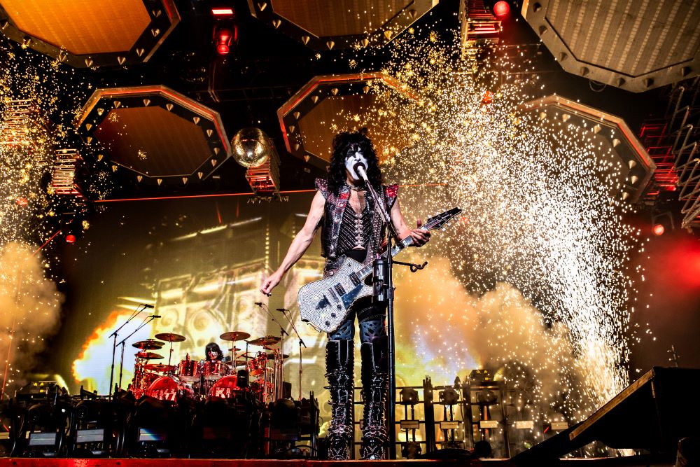 KISS performing at Hard Rock Live at Etess Arena
