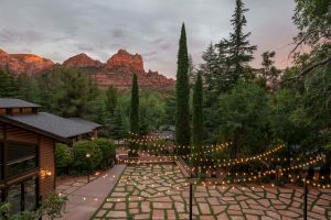 L'Auberge Garden Terrace Event Venue