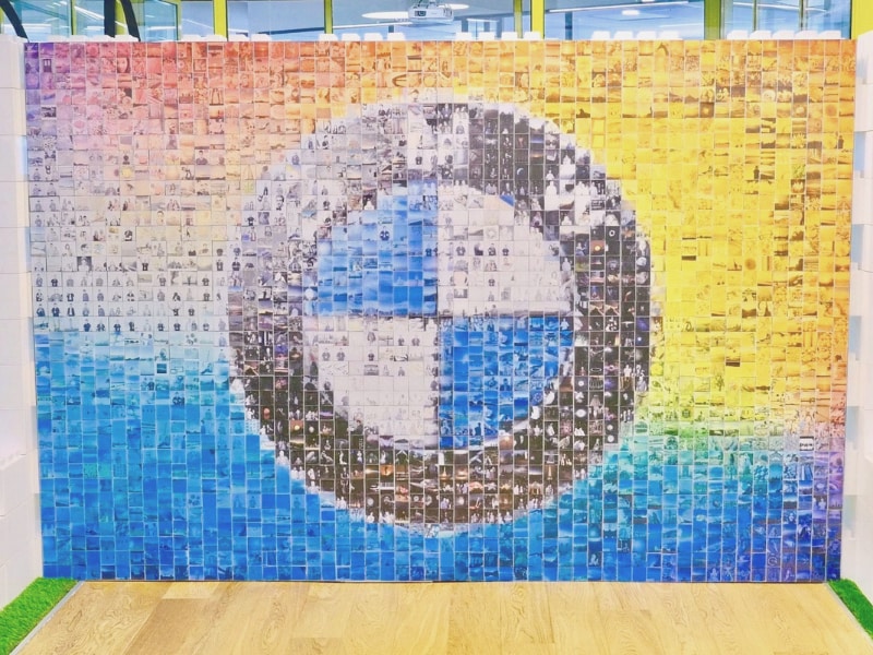 Live Photo Mosaic Wall