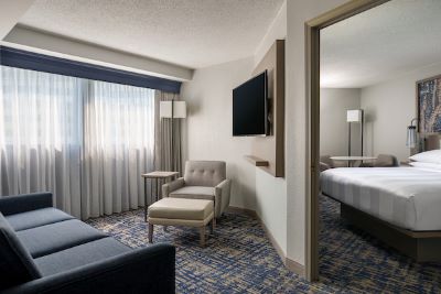 Marriott Columbia Junior Room and Suite