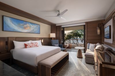 Mauna Kea Beach Hotel beachfront wing guest room
