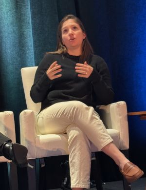 Photo of Molly Holt.