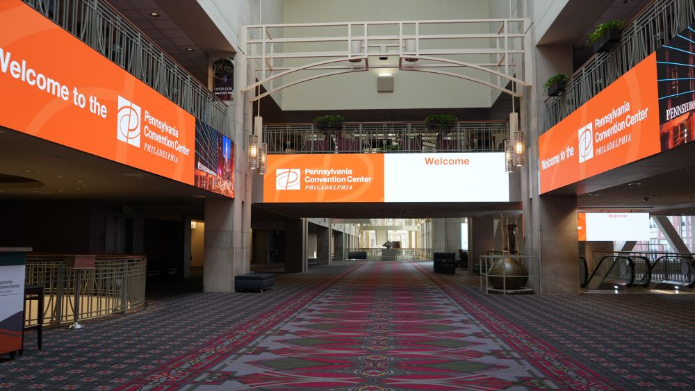 Pennsylvania Convention Center digital signage at the 200 level