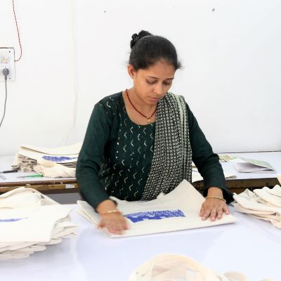 Rita Making Levi's Bags