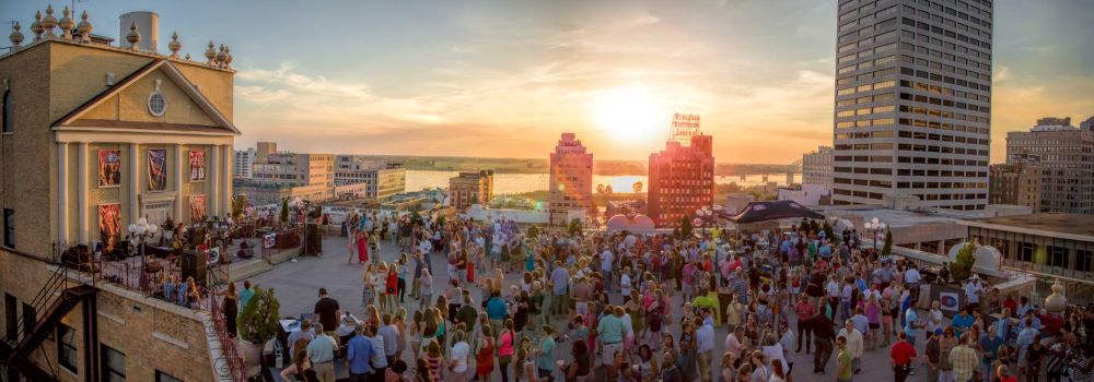 Rooftop party at The Peabody Memphis. Credit: The Peabody Memphis