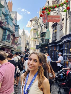 Taylor in Diagon Alley at Universal Studios Orlando