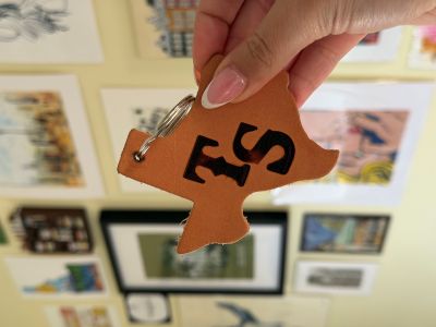 Taylor's Texas-shaped keychain from Meetings Today LIVE!