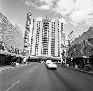 Union Plaza hotel, 1971.