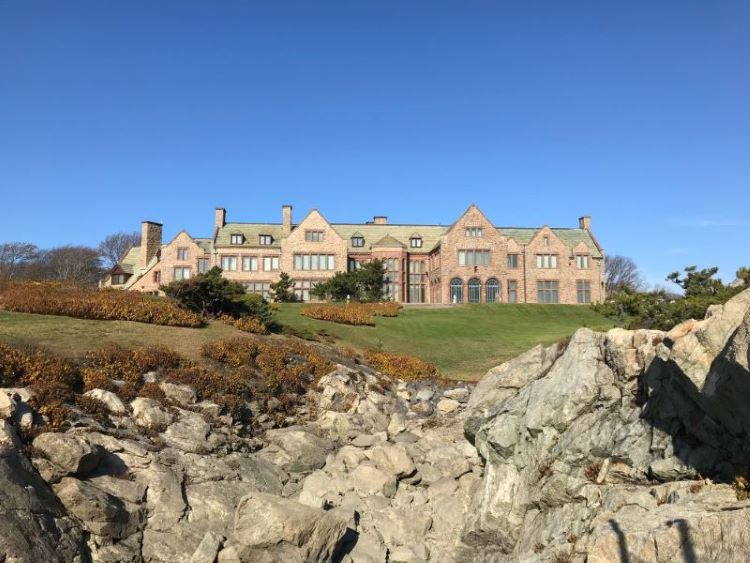 A mansion along one of Newport's rocky cliffs.