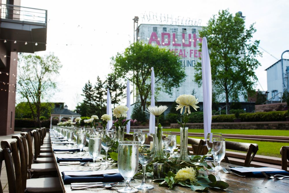 Outdoor event table setup in Columbia, South Carolina