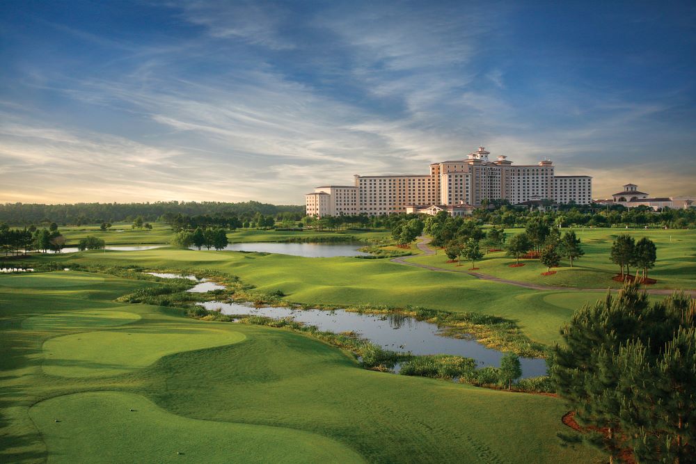 Exterior of Rosen Resorts