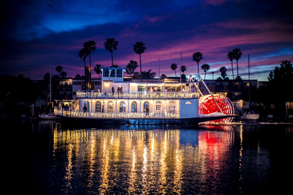 Scarlett Belle at night in Oxnard