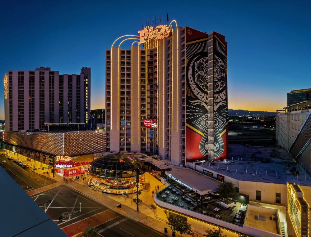 Plaza Hotel & Casino