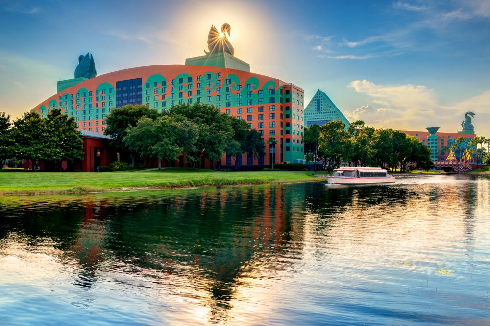 The Walt Disney Swan and Dolphin exterior