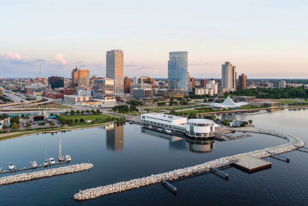 Milwaukee skyline