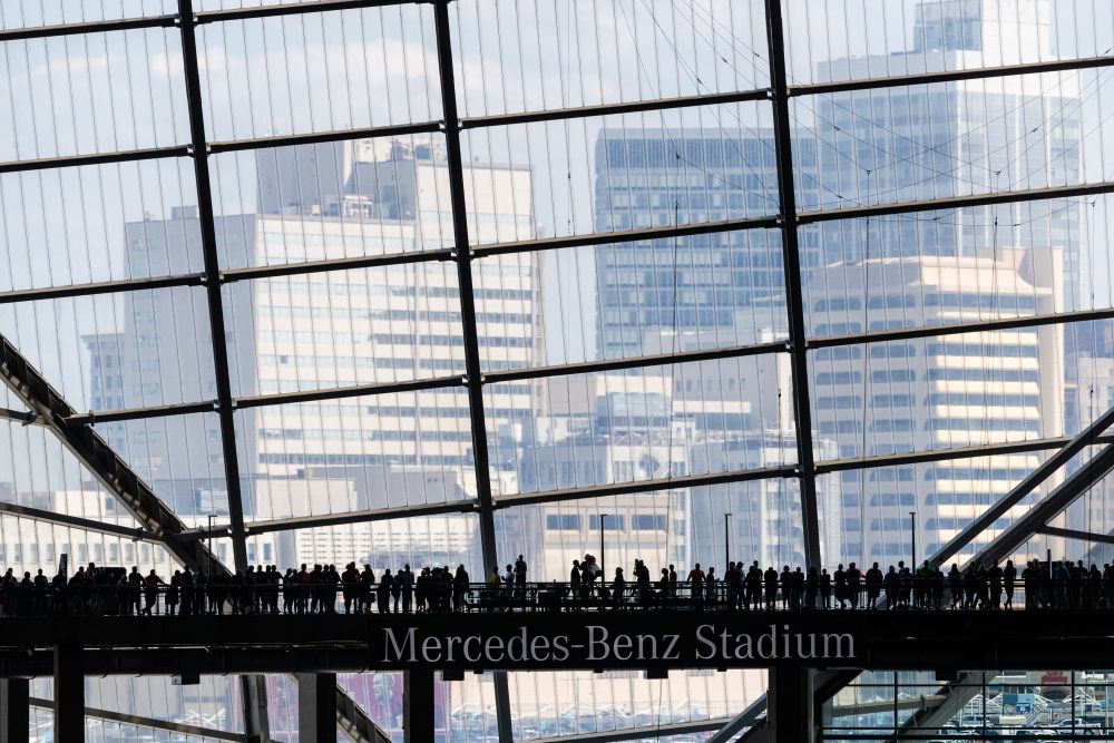 Mercedes-Benz Stadium, Atlanta, windows