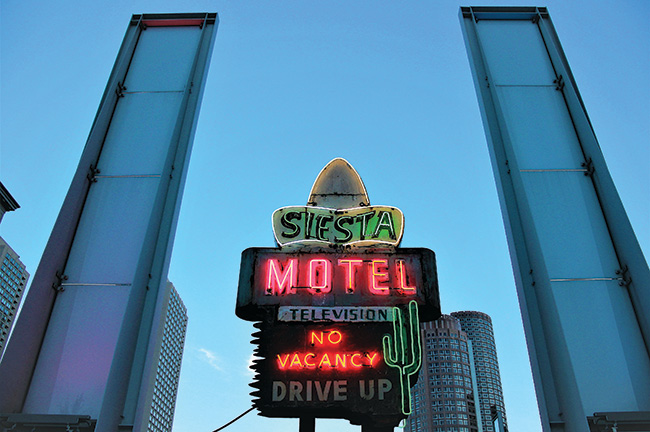 Boston Vintage Neon Sign, Credit: Jeff Heilman