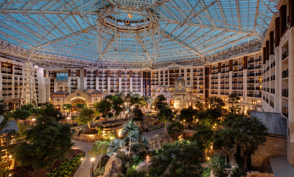 Gaylord Texan Resort & Convention Center Atrium at dusk, Grapevine Credit: Grapevine CVB