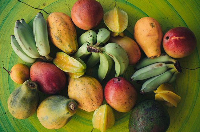 Kauai Fruit, Credit: Hawaii Tourism Authority, Mark Kushimi