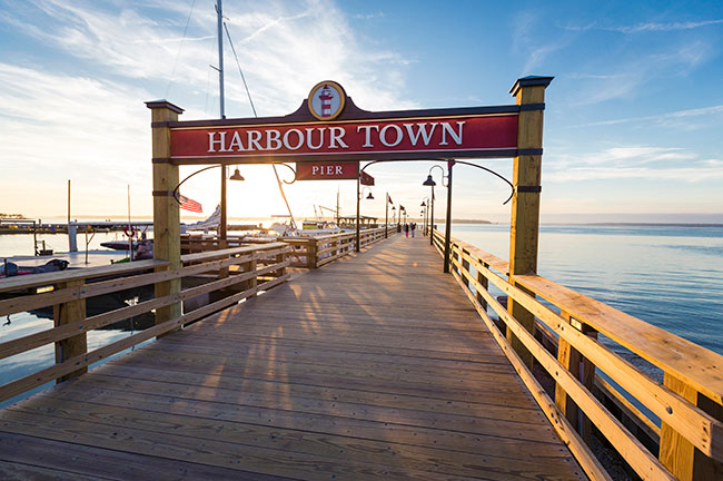 Harbour Town Pier, Hilton Head, Credit: The Sea Pines Resort and Rob Tipton