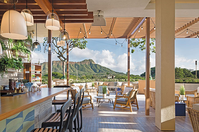 Diamond Head View at Queen Kapi‘olani Hotel