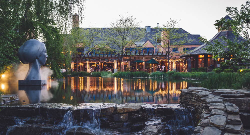 View from across the pond of Rat's Restaurant