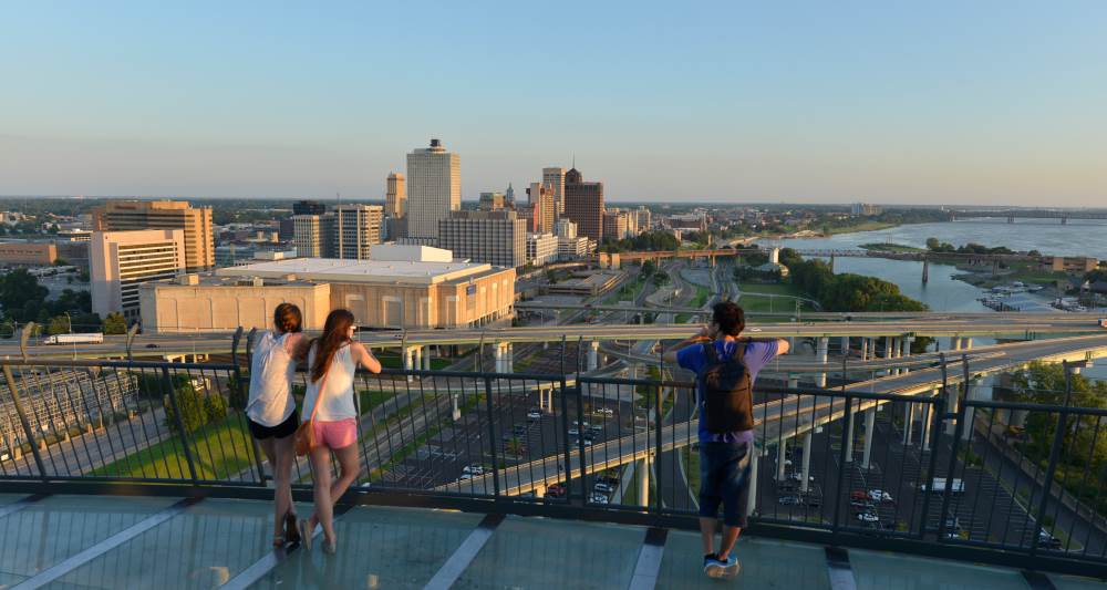 The Lookout at Bass Pro Shops at the Pyramid