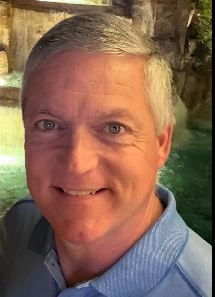 Profile picture for user Rob Carey