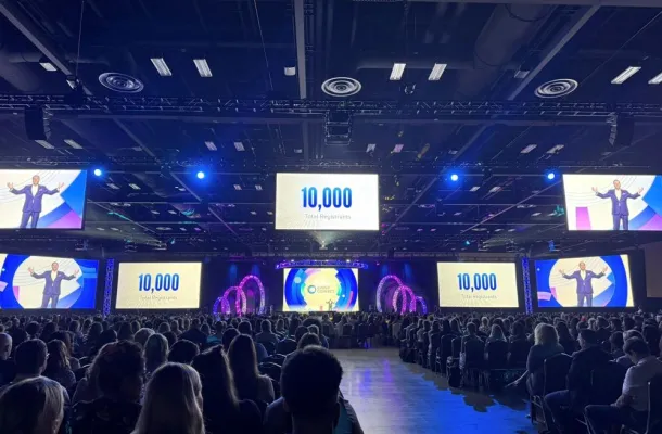 Reggie Aggarwal, CEO of Cvent, addresses the crowd during Cvent CONNECT 2025