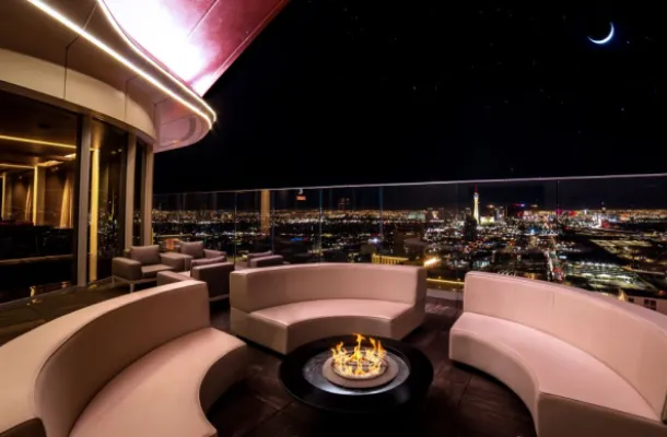 Circa Legacy Club, Circa Resort & Casino