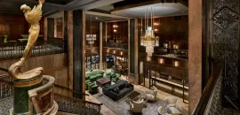 Hotel Phillips lobby